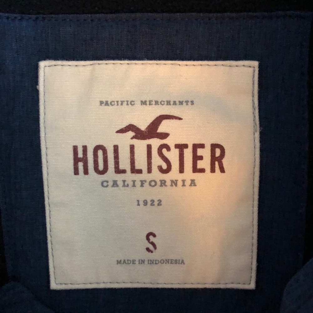 Hollister jacket - Picture 6 of 8